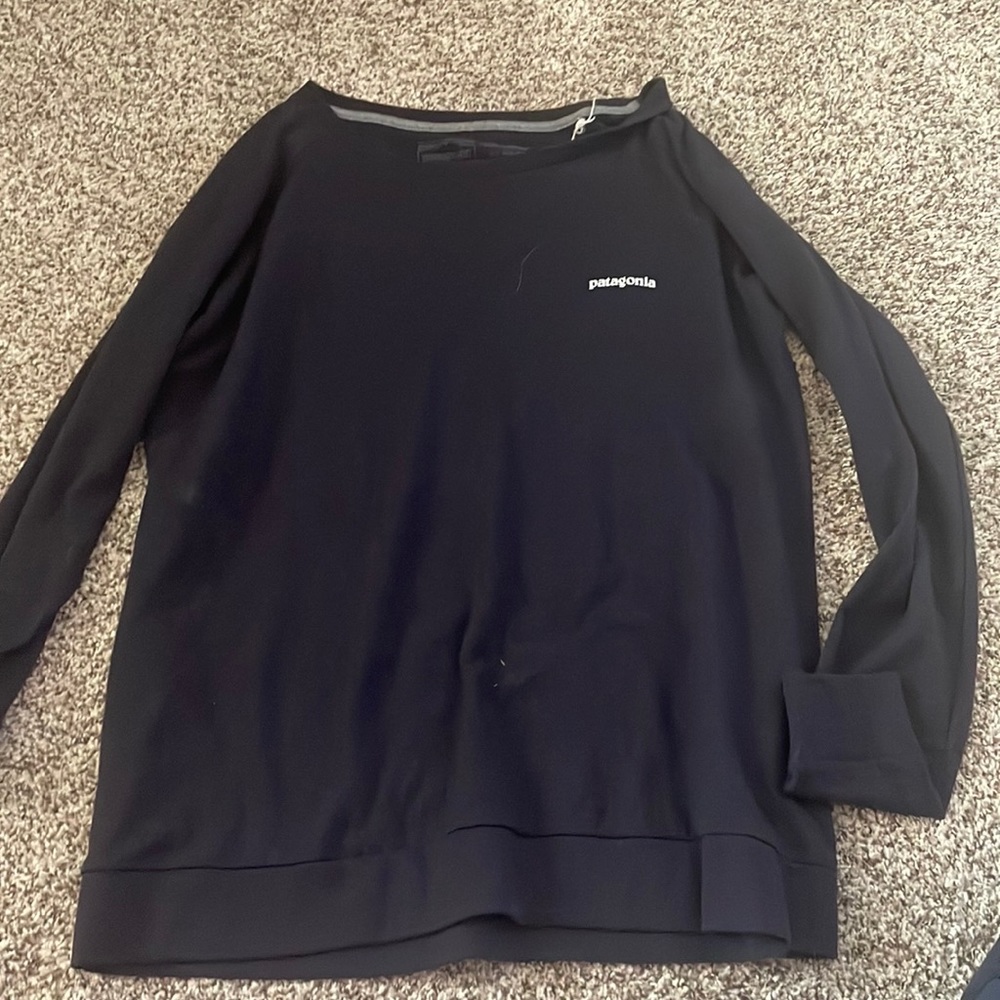 Patagonia Black Womans Long Sleeve